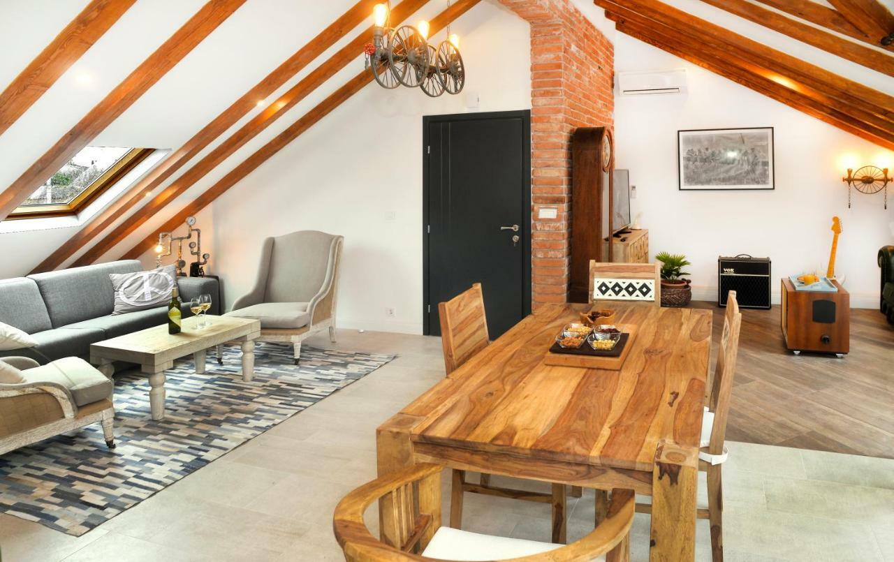 Apartment Holiday In Подстрана Екстер'єр фото